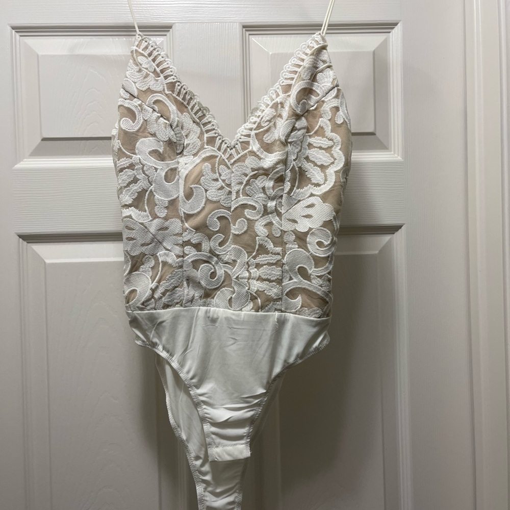 Hello Molly Lace Body Suit